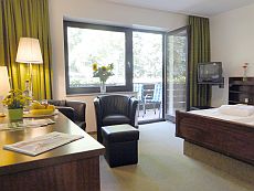 Doppelzimmer mit Balkon in HEIDEs Hotel-Pension